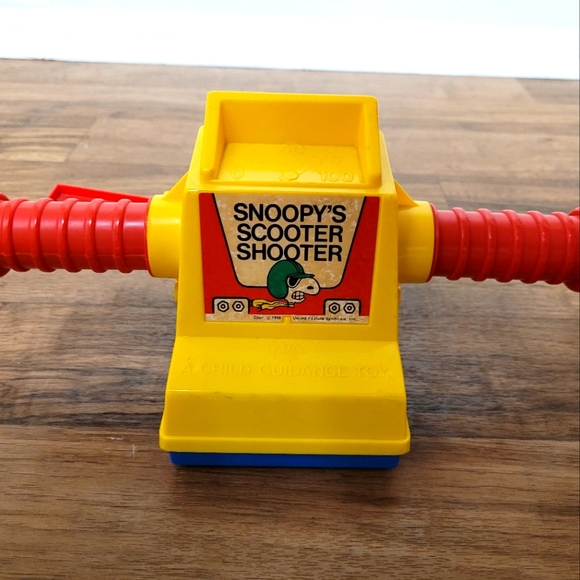 Peanuts | Toys | Vintage 965 Peanuts Snoopy Scooter Shooter Toy | Poshmark